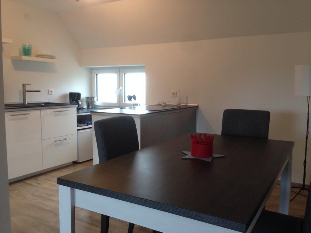 Maxhof Trier Apartment Room photo